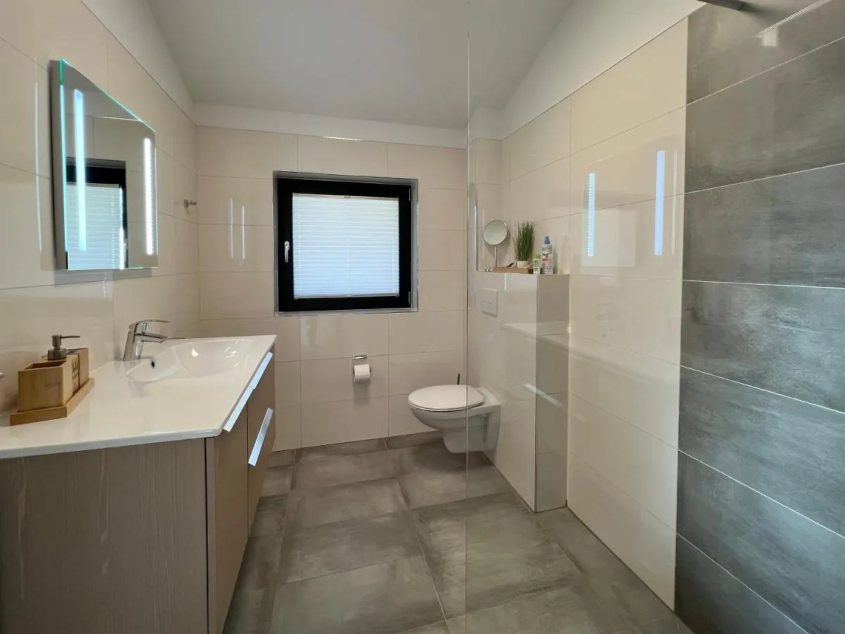 Chalet Charivari Inzell Mit Whirlpool, Sauna & Garten 0*,